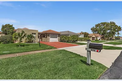 5463 Alta Way, Lake Worth, FL 33467 - Photo 1