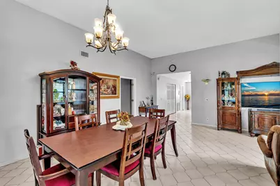 5463 Alta Way, Lake Worth, FL 33467 - Photo 10