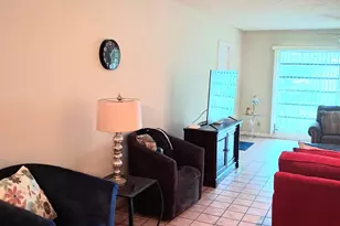 10178 Eaglewood Rd, Boynton Beach, FL 33436 - Photo 4
