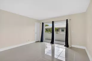 3212 NE 12th St, Pompano Beach, FL 33062 - Photo 14