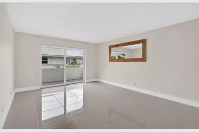 3212 NE 12th Street #Apt 204, Pompano Beach, FL 33062 - Photo 12