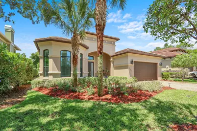 1042 NE Savanna Oaks Way, Jensen Beach, FL 34957 - Photo 4