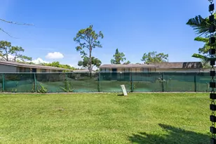 1201 SE Parkview Pl, Stuart, FL 34994 - Photo 24