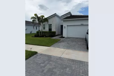 9856 SW Isabelline Drive, Port Saint Lucie, FL 34987 - Photo 2