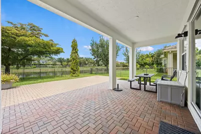 2101 Belcara Court, West Palm Beach, FL 33411 - Photo 16