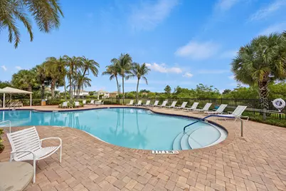 2101 Belcara Court, West Palm Beach, FL 33411 - Photo 22
