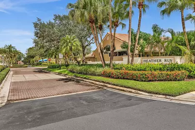 1904 Rosewood Way, Palm Beach Gardens, FL 33418 - Photo 2