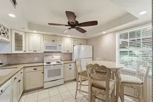 640 Tennis Club Dr, Fort Lauderdale, FL 33311 - Photo 4
