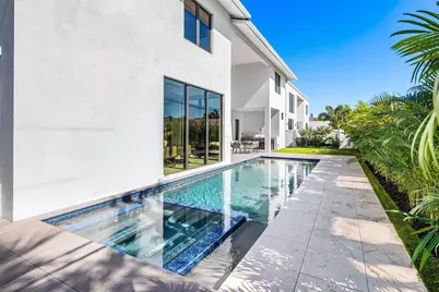 435 NE 15th Terrace, Boca Raton, FL 33432 - Photo 10