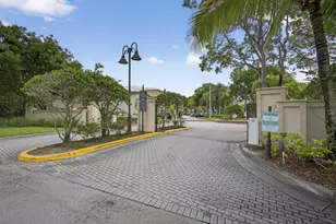 600 Crestwood Ct N, Royal Palm Beach, FL 33411 - Photo 14