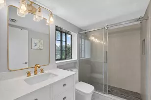 600 Crestwood Ct N, Royal Palm Beach, FL 33411 - Photo 10