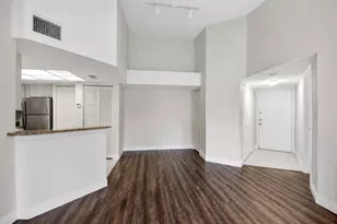 600 Crestwood Ct N, Royal Palm Beach, FL 33411 - Photo 4