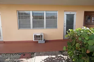 34 Andover B, West Palm Beach, FL 33417 - Photo 2
