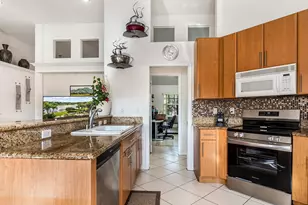 3171 Overlook Rd, Davie, FL 33328 - Photo 4