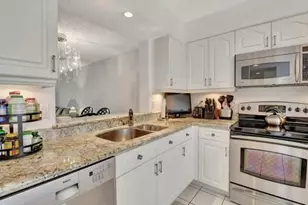 14095 Royal Vista Dr, Delray Beach, FL 33484 - Photo 10