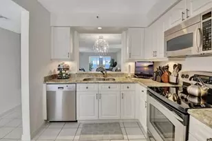 14095 Royal Vista Dr, Delray Beach, FL 33484 - Photo 12