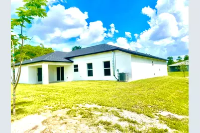 1260 SE Larkspur St Street SE, Palm Bay, FL 32909 - Photo 4