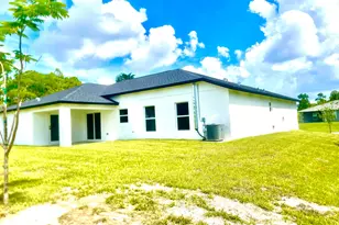 1260 SE Larkspur St Street SE, Palm Bay, FL 32909 - Photo 4