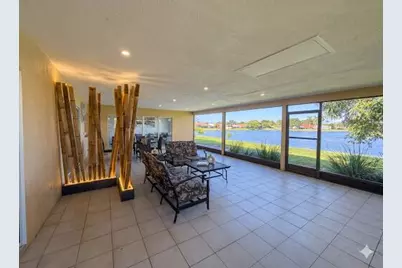 2554 SW 23rd Cranbrook Drive, Boynton Beach, FL 33436 - Photo 8