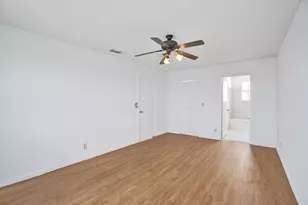 6733 Bayfront Dr, Margate, FL 33063 - Photo 24