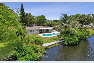 3560 Lloyd Drive, Oakland Park, FL 33309 - Photo 1