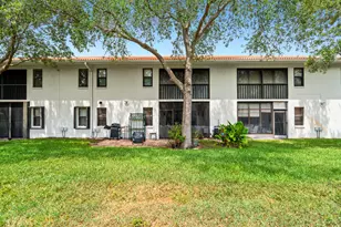9728 Sills Dr E, Boynton Beach, FL 33437 - Photo 22