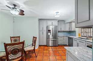 9728 Sills Dr E, Boynton Beach, FL 33437 - Photo 2