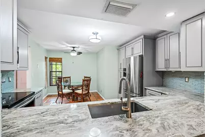 9728 Sills Drive E #102, Boynton Beach, FL 33437 - Photo 6