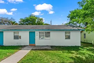 4863 Gulfstream Rd, Lake Worth, FL 33460 - Photo 1