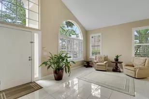 227 Skylark Point, Jupiter, FL 33458 - Photo 4