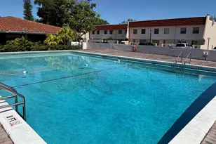 4174 Inverrary Dr, Lauderhill, FL 33319 - Photo 4