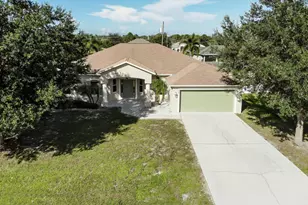 2061 SW McAllister Ln, Port Saint Lucie, FL 34953 - Photo 4