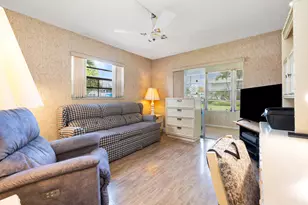 97 Flanders, Delray Beach, FL 33484 - Photo 8