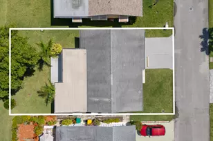 5017 NW 49th Rd, Tamarac, FL 33319 - Photo 32