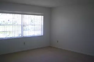 1881 SE Airoso Blvd, Port Saint Lucie, FL 34984 - Photo 2