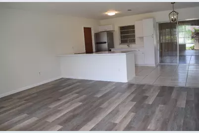 1881 SE Airoso Boulevard, Port Saint Lucie, FL 34984 - Photo 2