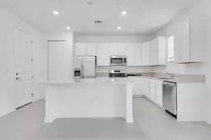 3551 Angler Dr, Fort Pierce, FL 34946 - Photo 4