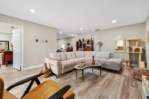 443 Golden River Dr, West Palm Beach, FL 33411 - Photo 6