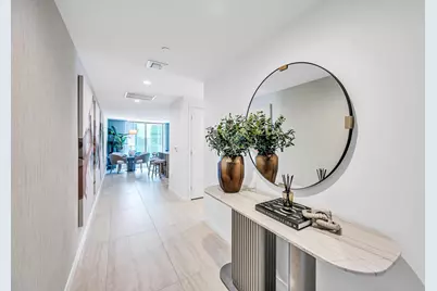 77 SE 5th Street #2906, Miami, FL 33131 - Photo 14
