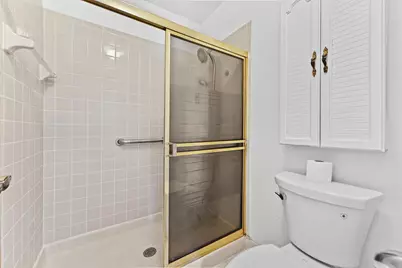 5537 Parkwalk Circle E, Boynton Beach, FL 33472 - Photo 10