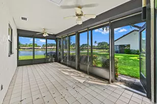 5537 Parkwalk Cir E, Boynton Beach, FL 33472 - Photo 20