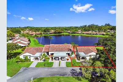 5537 Parkwalk Circle E, Boynton Beach, FL 33472 - Photo 2