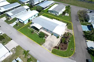 5390 Hammerstone Ct, Micco, FL 32976 - Photo 1