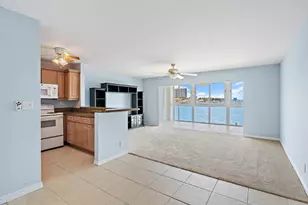 400 Wilma Cir, Riviera Beach, FL 33404 - Photo 4