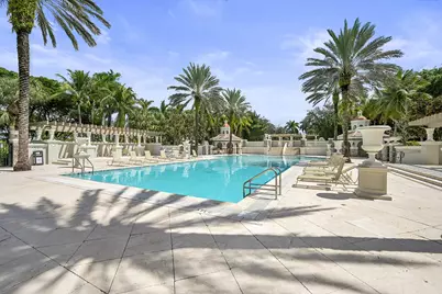 10340 Trianon Place, Wellington, FL 33449 - Photo 4