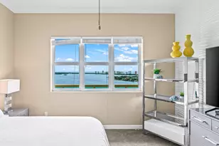 2650 Lake Shore Dr, Riviera Beach, FL 33404 - Photo 12