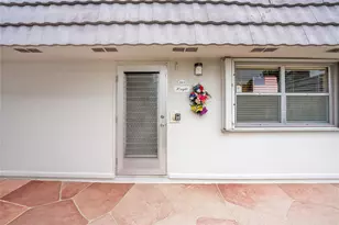201 Valencia I, Delray Beach, FL 33446 - Photo 2