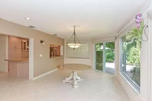 437 French Royale Cir, Atlantis, FL 33462 - Photo 16