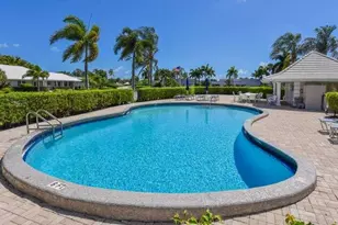 437 French Royale Cir, Atlantis, FL 33462 - Photo 32