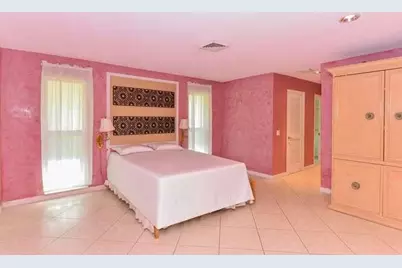 437 French Royale Circle, Atlantis, FL 33462 - Photo 20